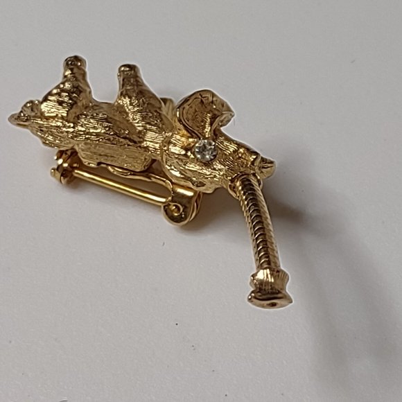 Very Cute Tiny Gold Tone Metal Elephant Pin With Waggling Trunk - Picture 6 of 10